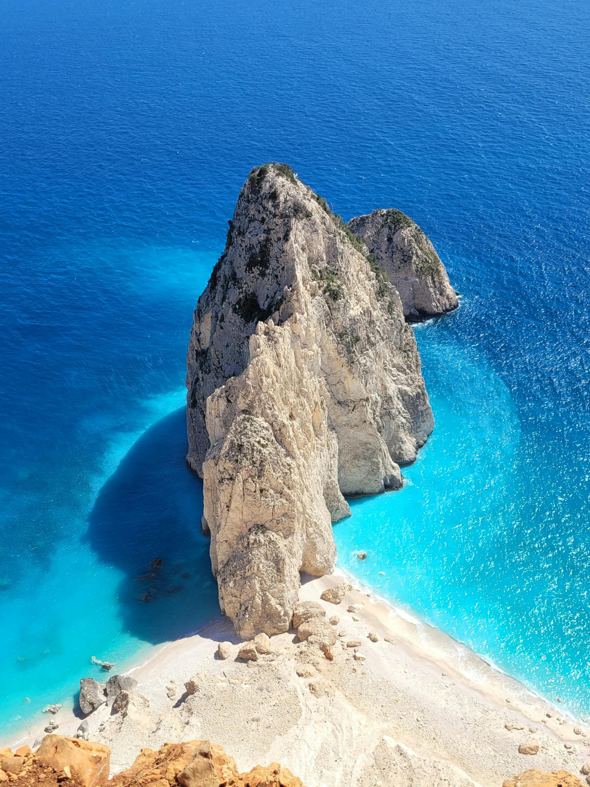 Greek islands: which one to choose based on your travel style