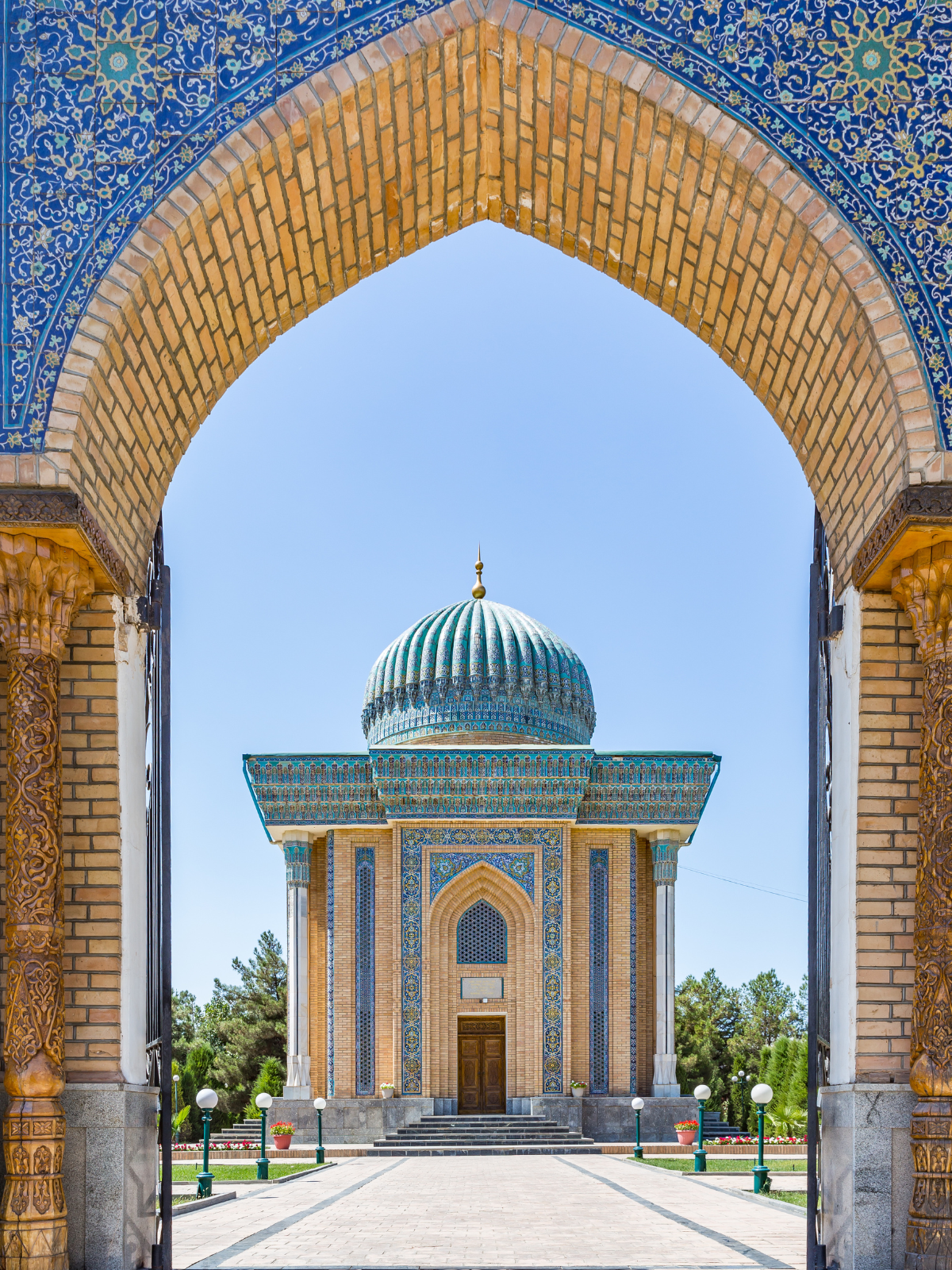 How much does it cost to travel in Uzbekistan: a detailed budget
