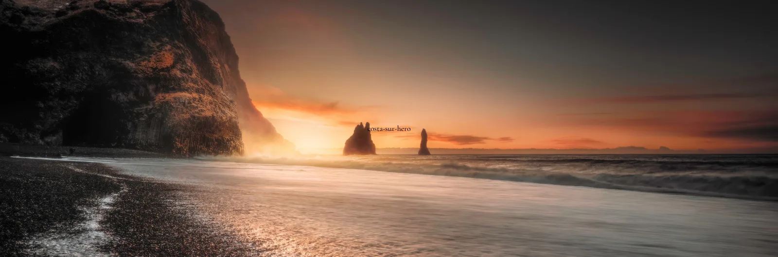 La costa sur de Islandia: glaciares, playas negras y cascadas